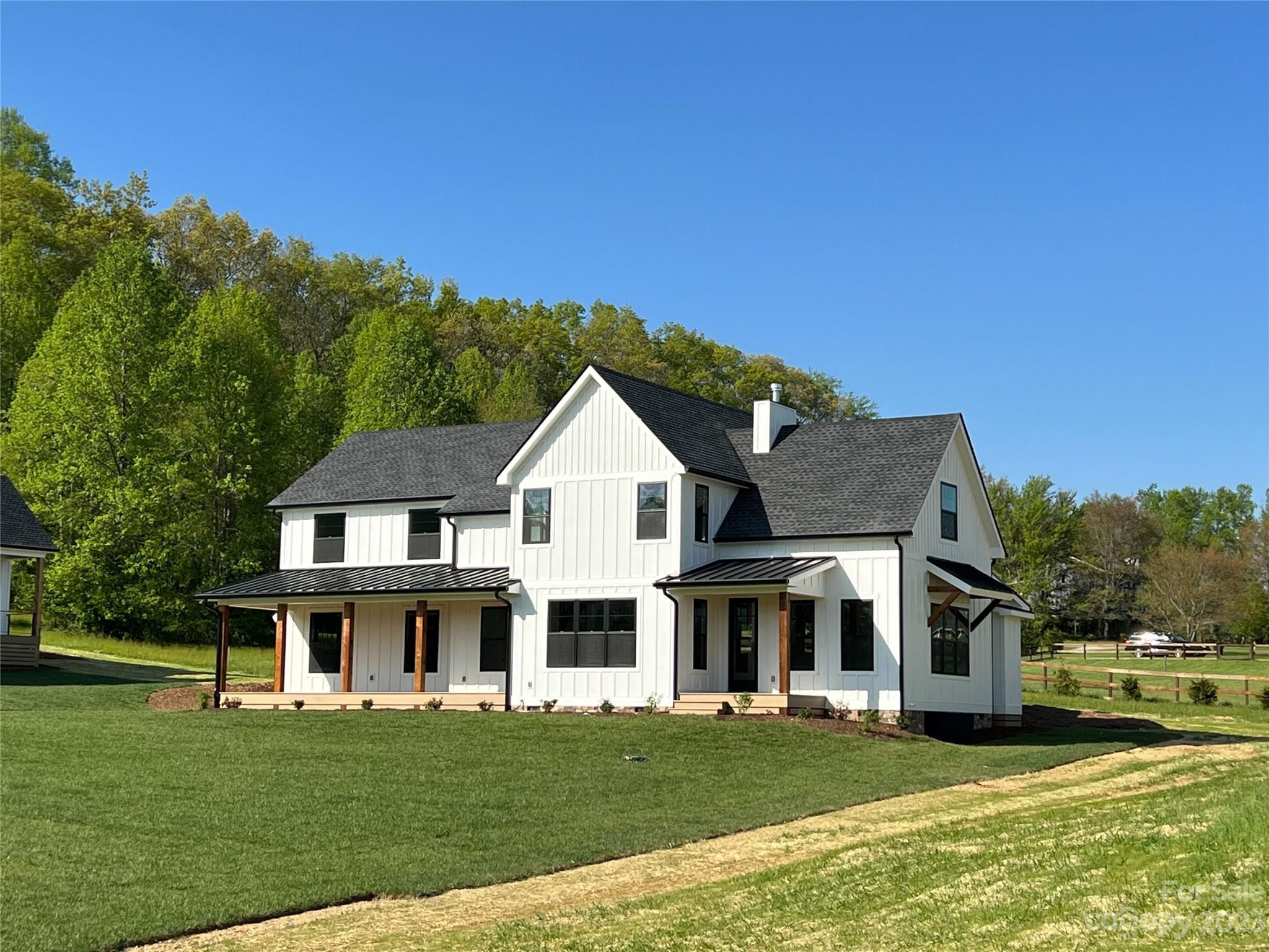 102 Wintercress Drive Mills River NC 28759