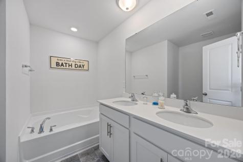 209 Marathon Lane Candler NC 28715