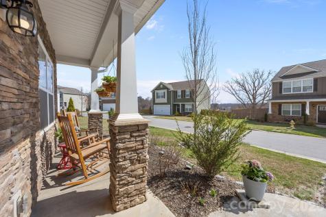 209 Marathon Lane Candler NC 28715