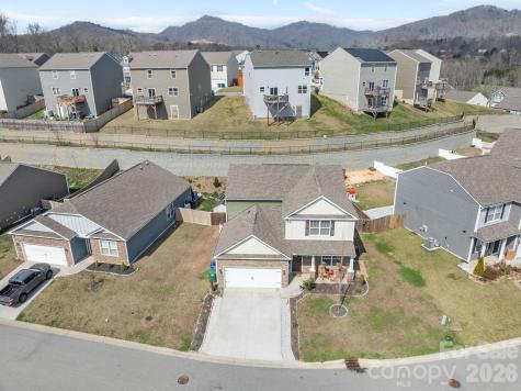 209 Marathon Lane Candler NC 28715