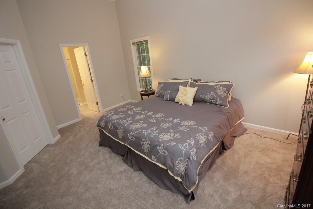 9903 Furlong Trail Charlotte NC 28269