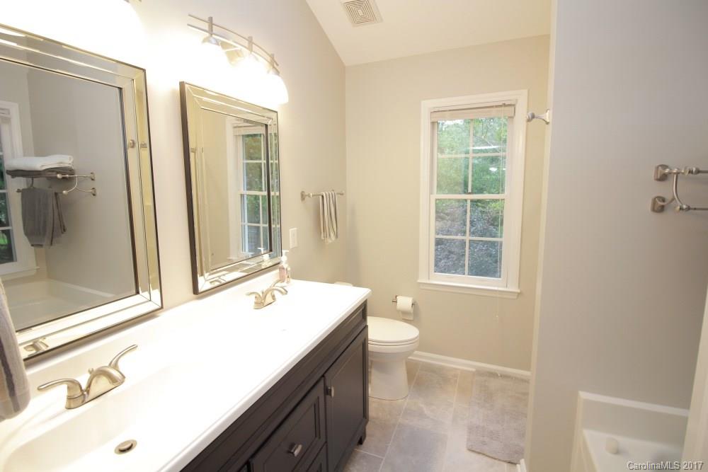 9903 Furlong Trail Charlotte NC 28269