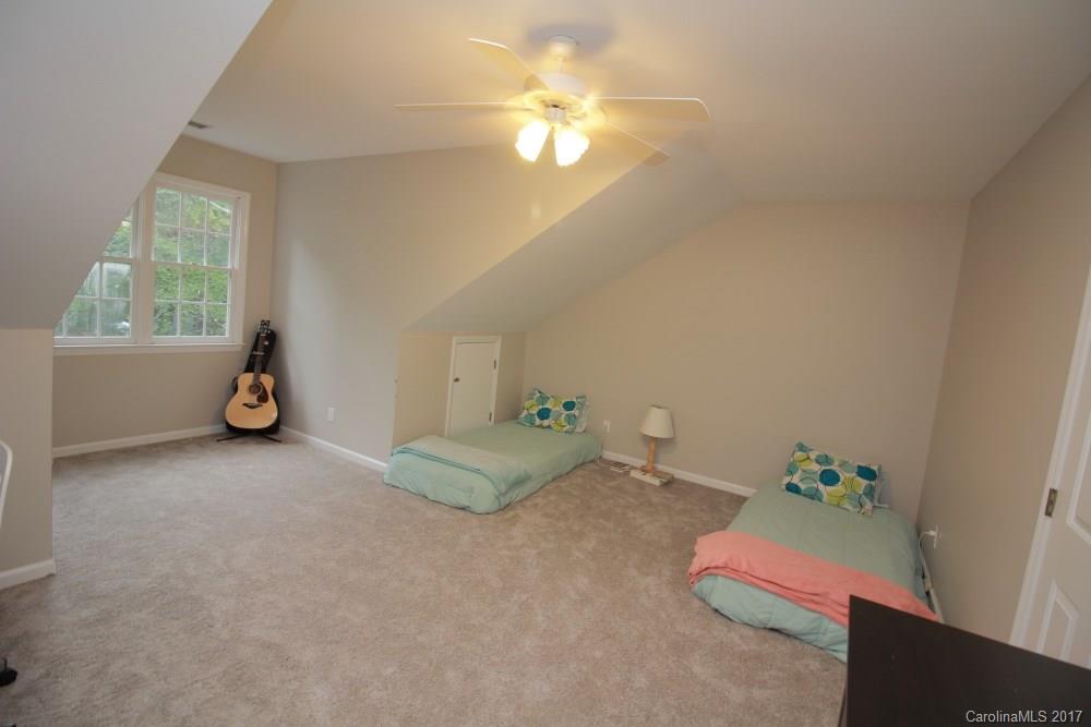 9903 Furlong Trail Charlotte NC 28269