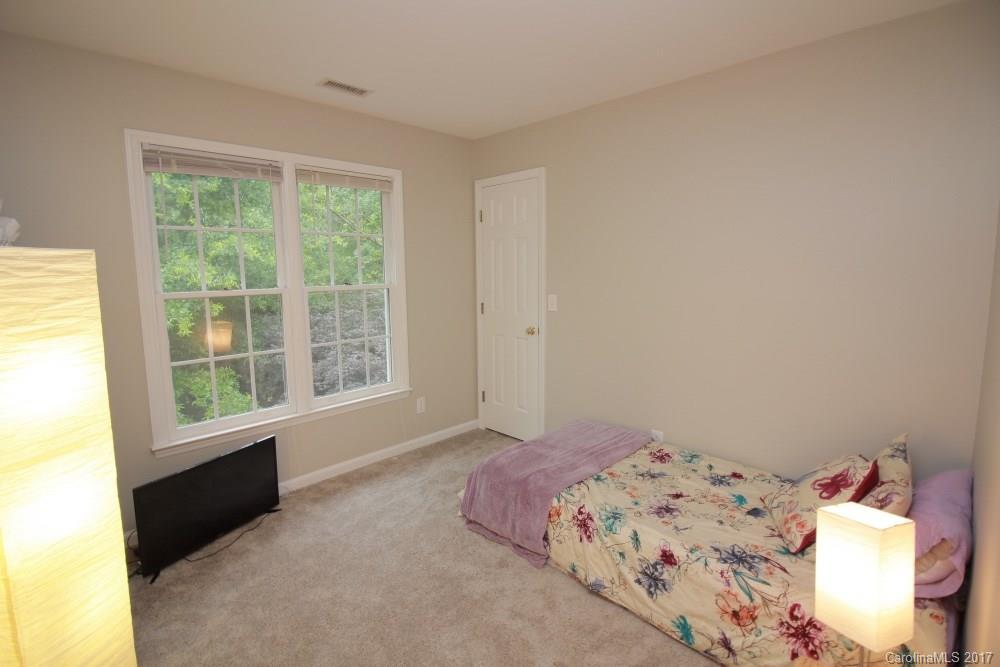 9903 Furlong Trail Charlotte NC 28269