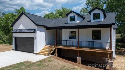 47 Tennyson Drive Taylorsville NC 28681