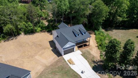 47 Tennyson Drive Taylorsville NC 28681