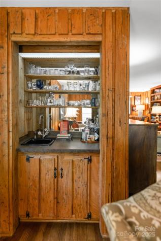 33 Deerhaven Lane Asheville NC 28803