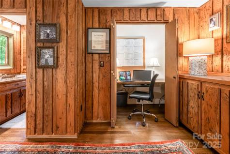 33 Deerhaven Lane Asheville NC 28803