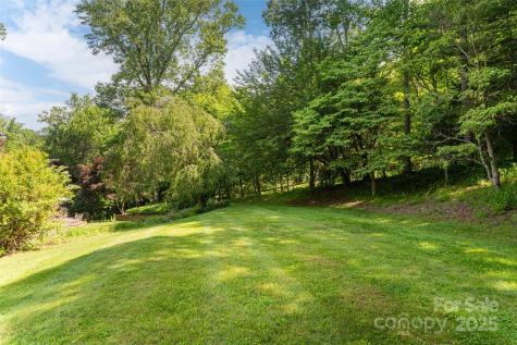 33 Deerhaven Lane Asheville NC 28803