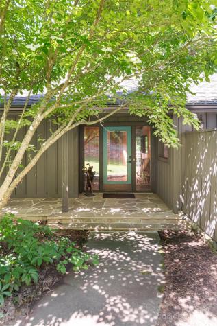 33 Deerhaven Lane Asheville NC 28803