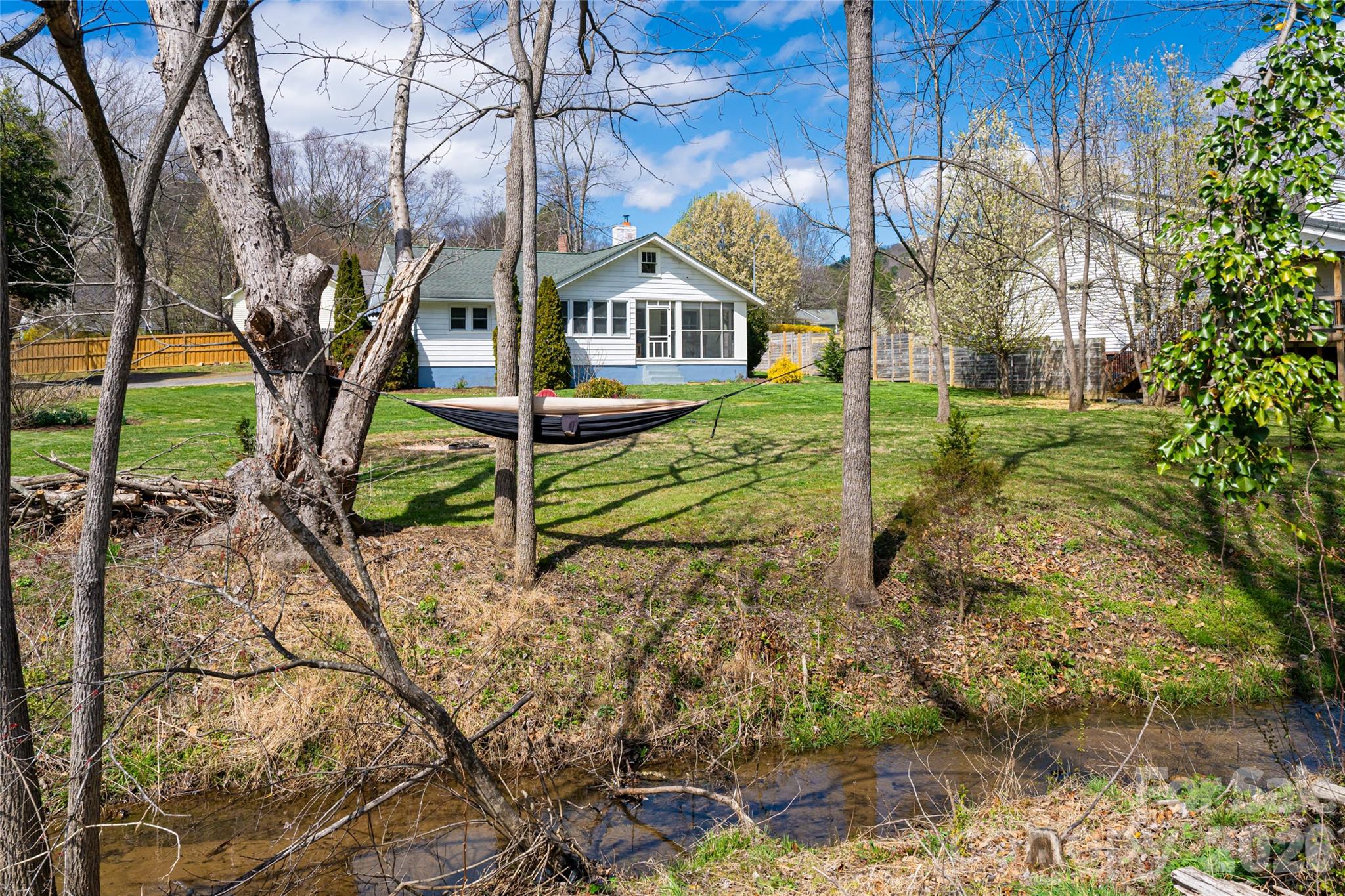 994 Riceville Road Asheville NC 28805