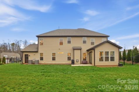 10018 Dressage Lane Midland NC 28107