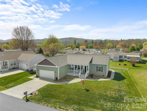 432 Sassafras Drive Hendersonville NC 28739