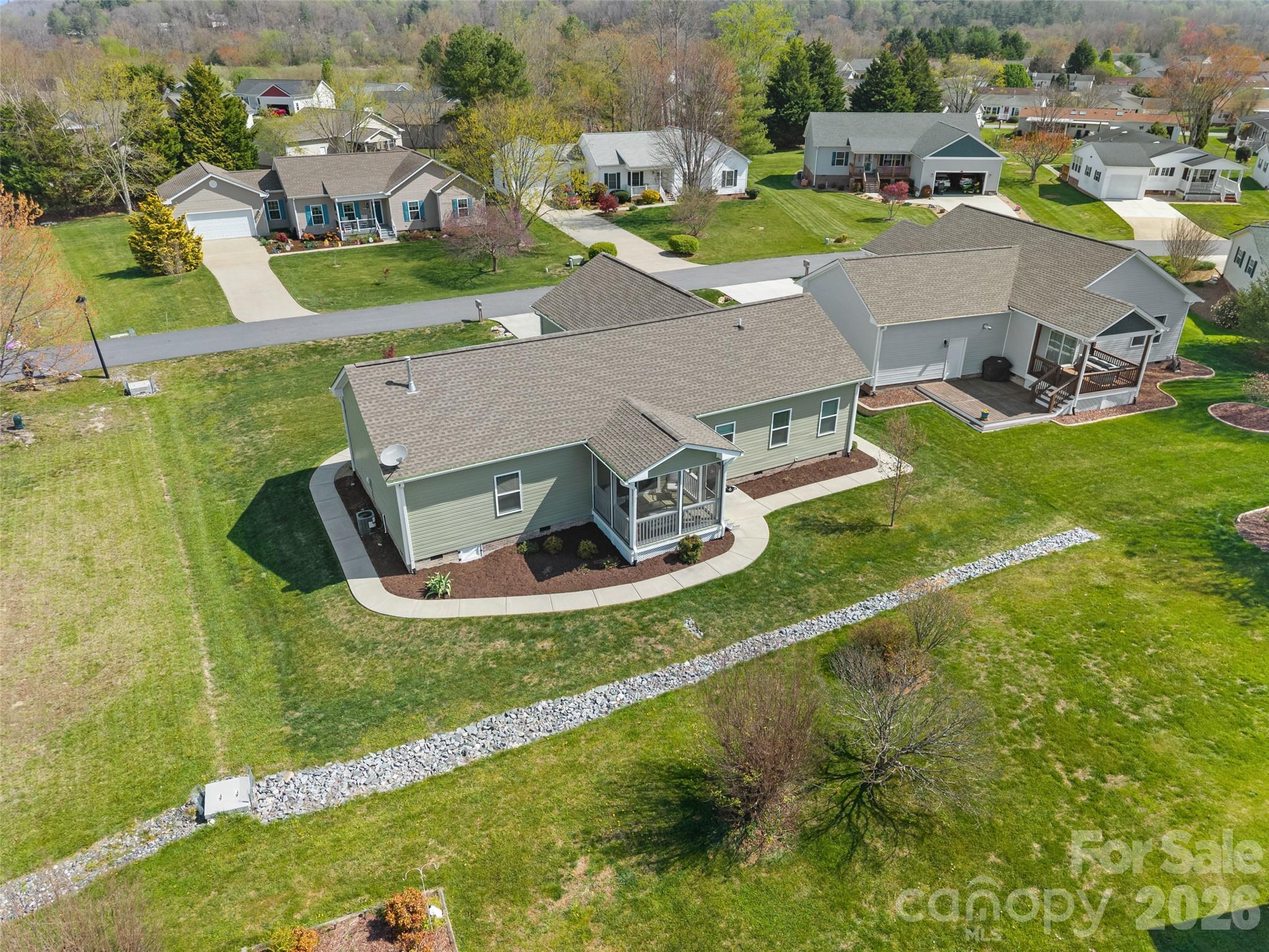 432 Sassafras Drive Hendersonville NC 28739