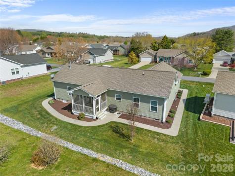 432 Sassafras Drive Hendersonville NC 28739
