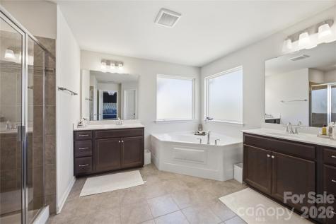 8113 Cornhill Avenue Charlotte NC 28277