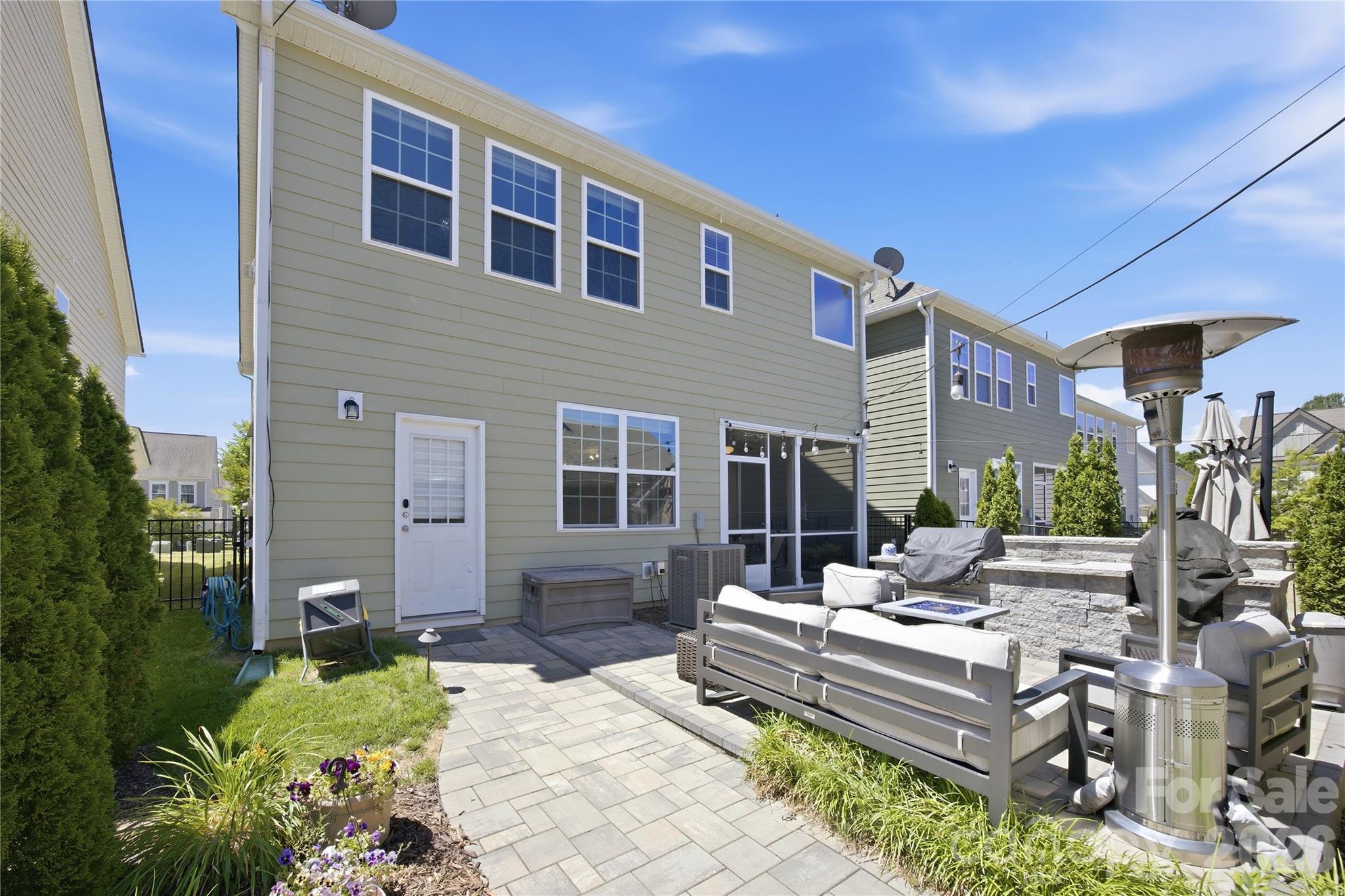 8113 Cornhill Avenue Charlotte NC 28277