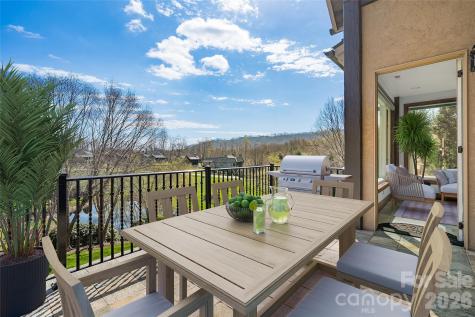 34 Foxbridge Way Arden NC 28704