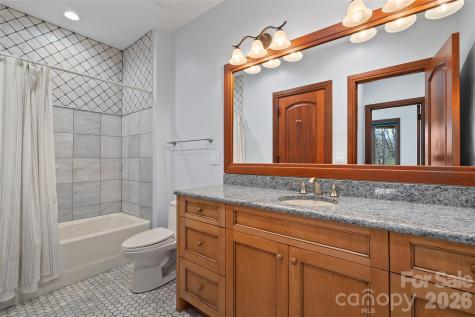 34 Foxbridge Way Arden NC 28704