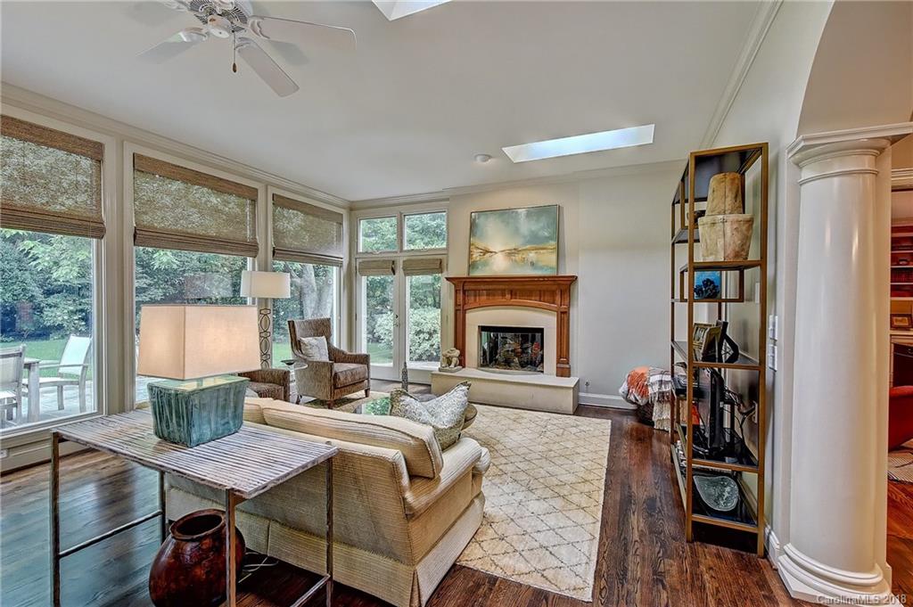 2700 Beretania Circle Charlotte NC 28211