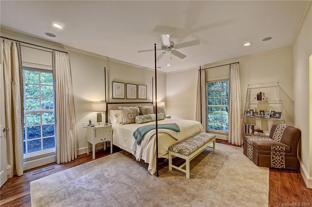 2700 Beretania Circle Charlotte NC 28211