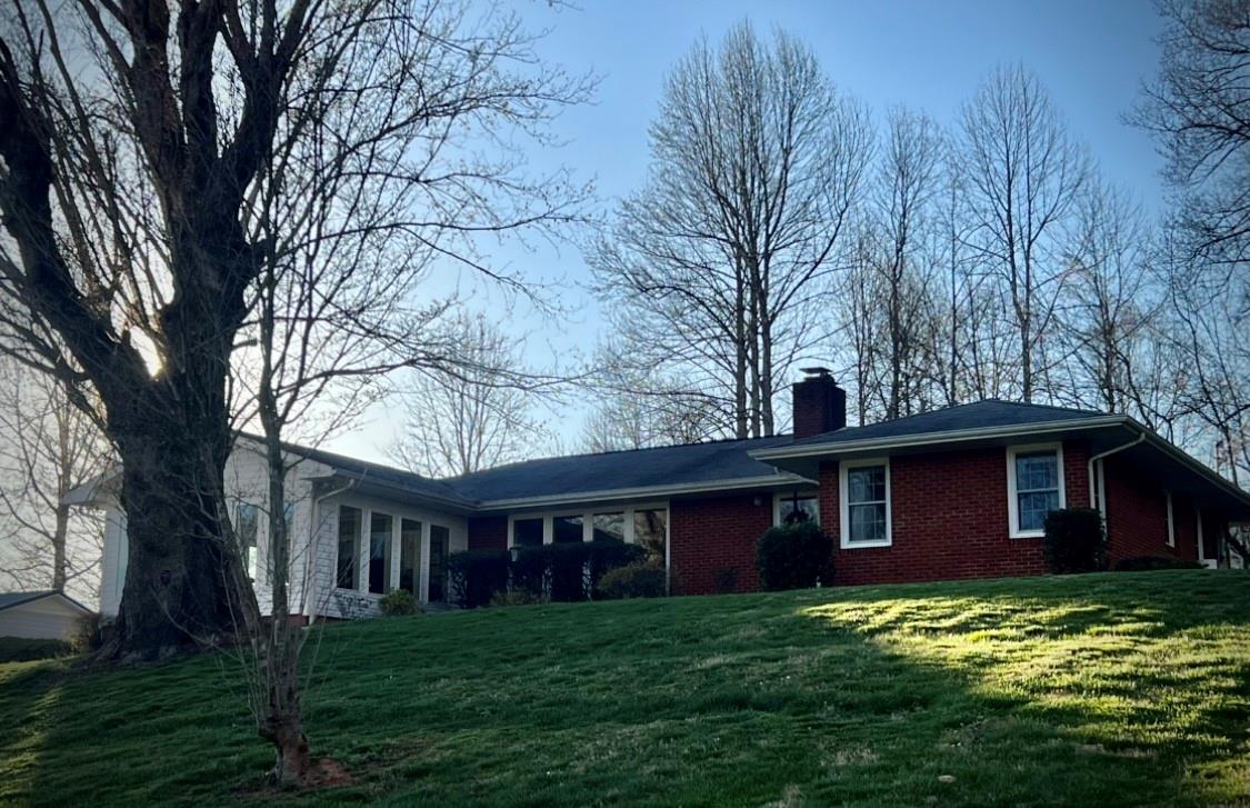 83 Shady Street Marion NC 28752