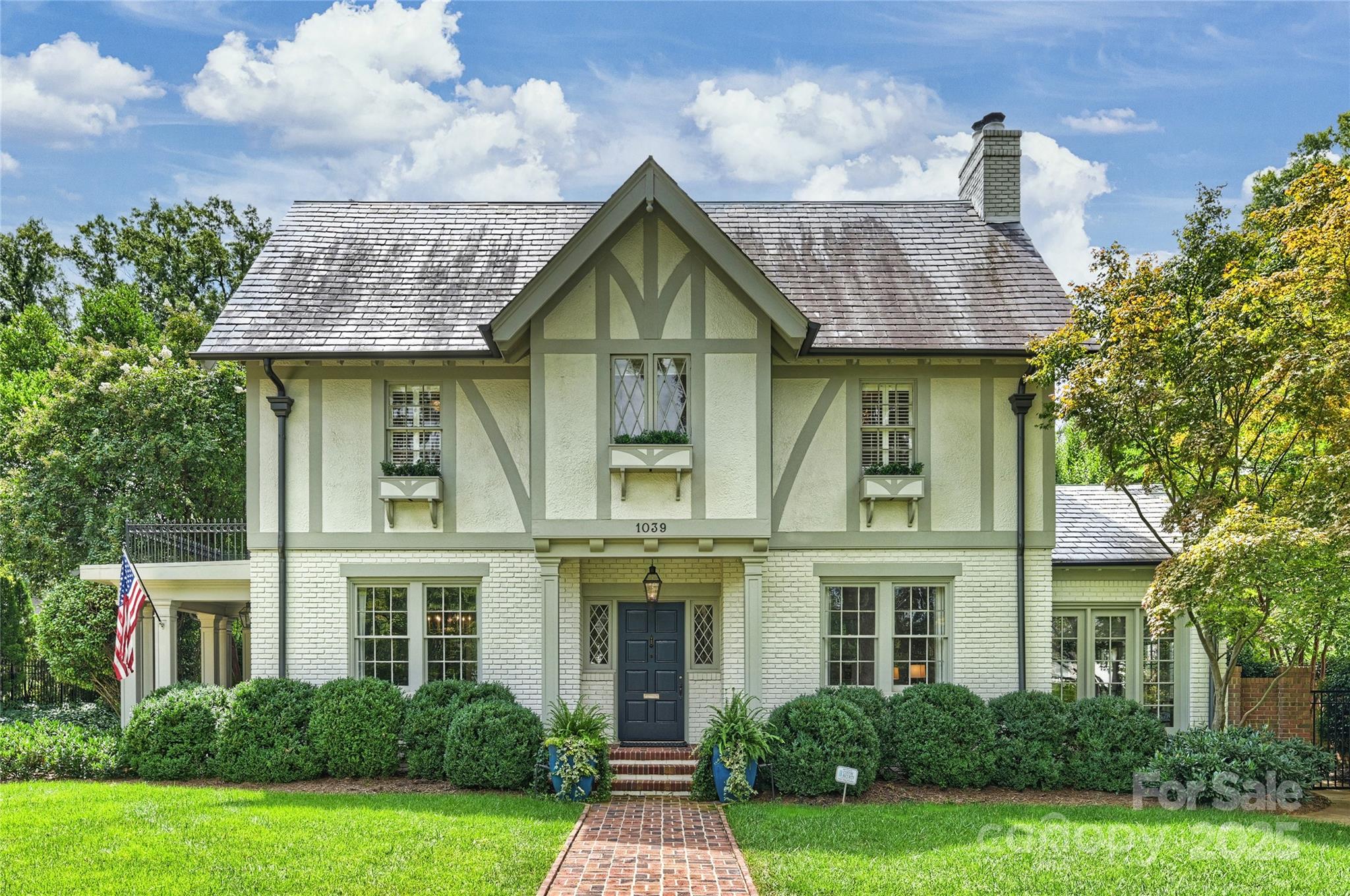 1039 Ardsley Road Charlotte NC 28207
