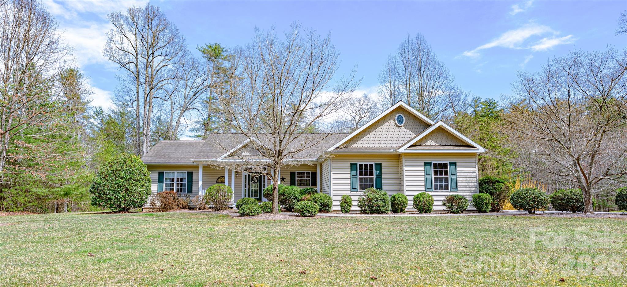 102 Fish Hawk Drive Hendersonville NC 28739