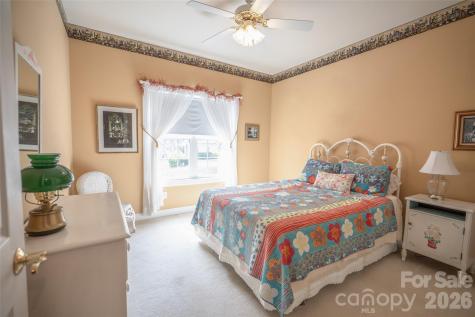 102 Fish Hawk Drive Hendersonville NC 28739