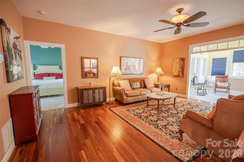 102 Fish Hawk Drive Hendersonville NC 28739