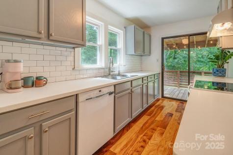 106 Shelburne Road Asheville NC 28806