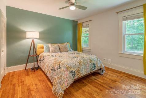 106 Shelburne Road Asheville NC 28806
