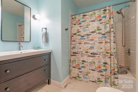 106 Shelburne Road Asheville NC 28806