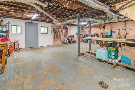 106 Shelburne Road Asheville NC 28806