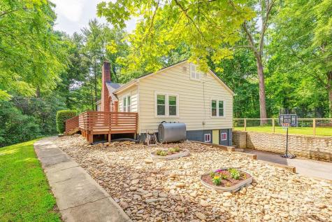 106 Shelburne Road Asheville NC 28806