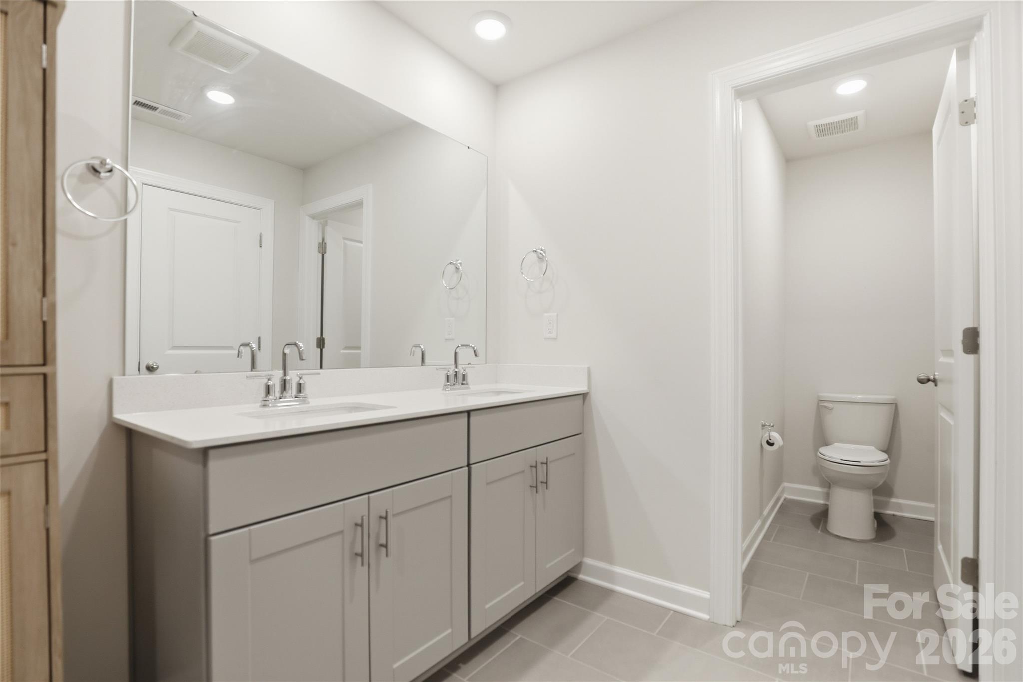 2317 Belterra Drive Charlotte NC 28216