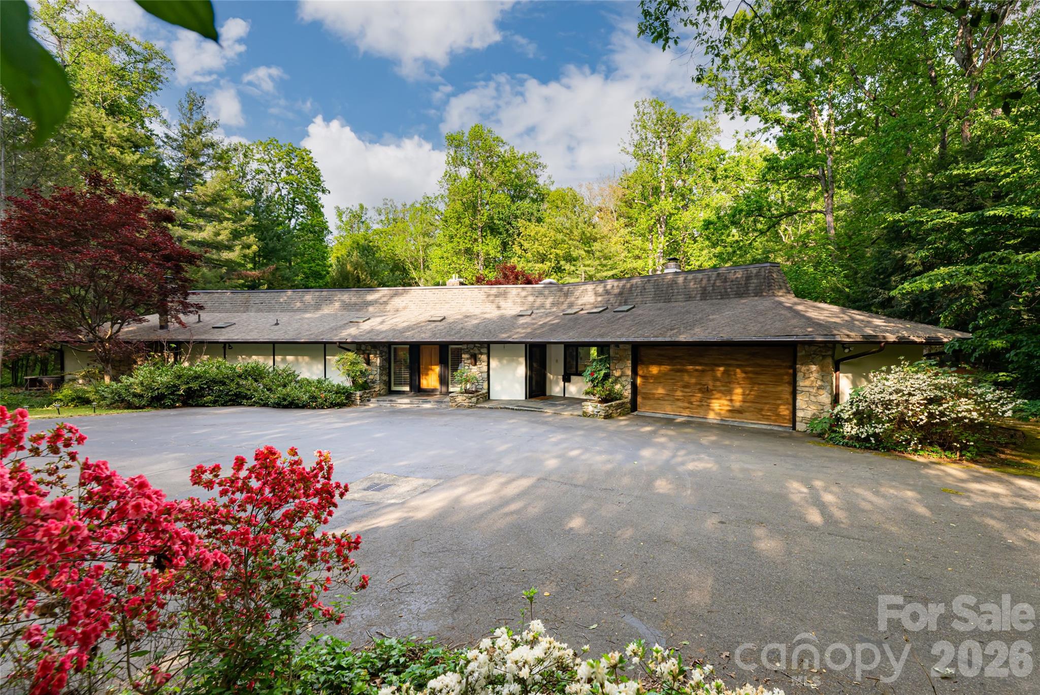 Asheville NC, 18 Forest Road
