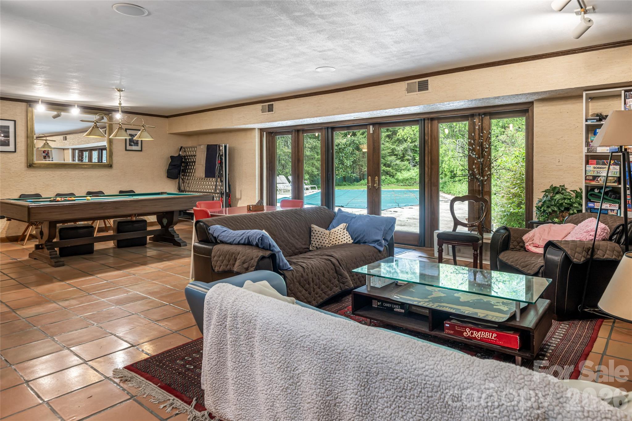18 Forest Road Asheville NC 28803