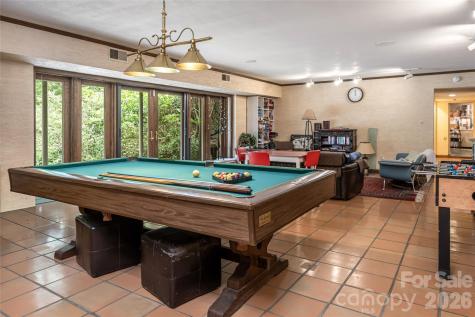 18 Forest Road Asheville NC 28803