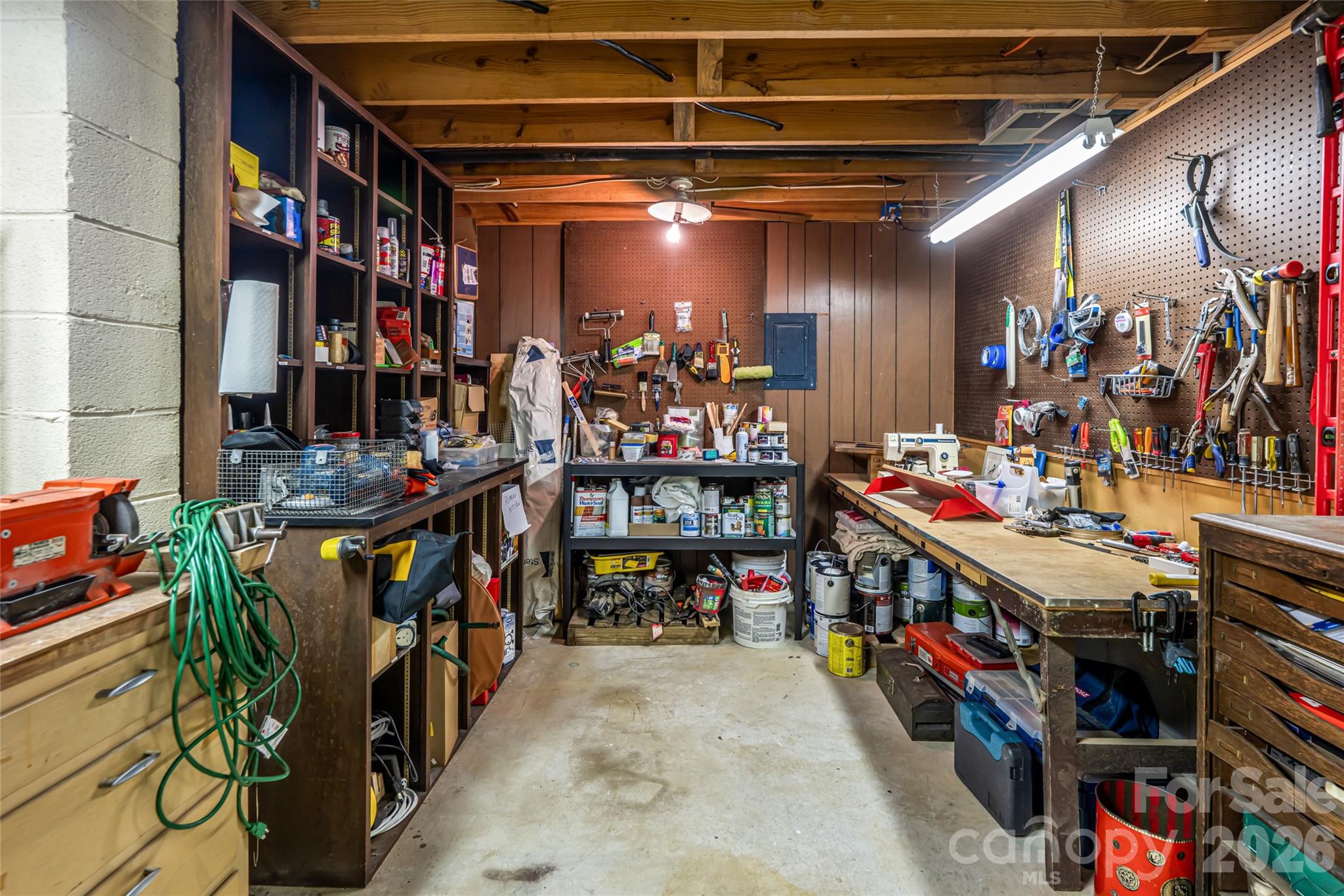 18 Forest Road Asheville NC 28803