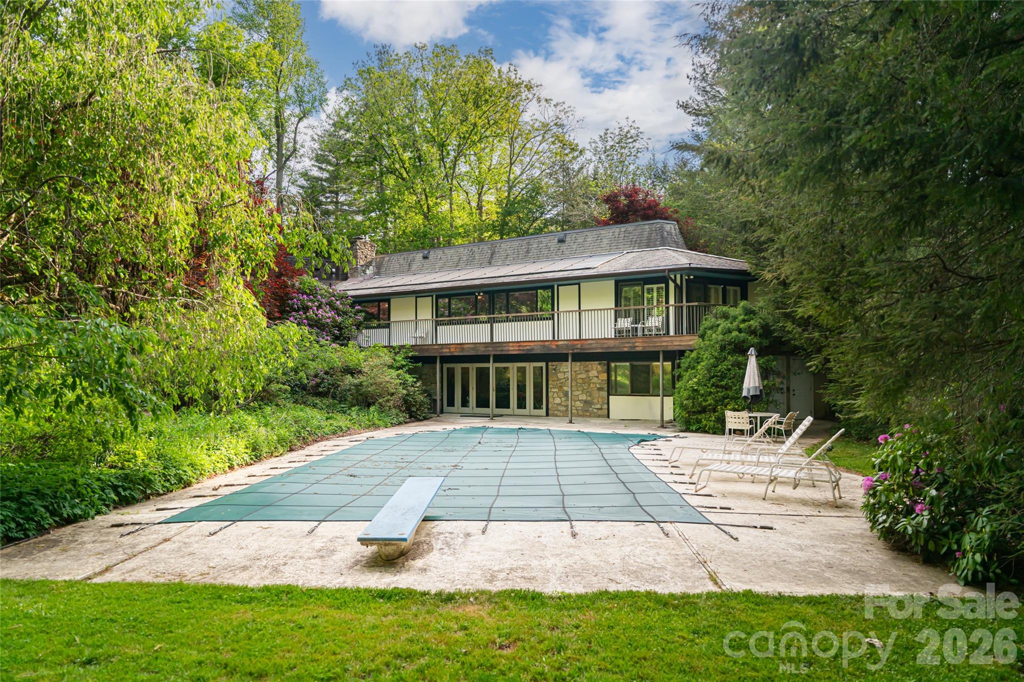 18 Forest Road Asheville NC 28803