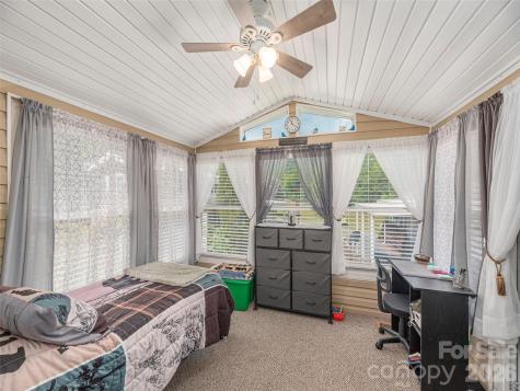 4 Levi Downs Maggie Valley NC 28751