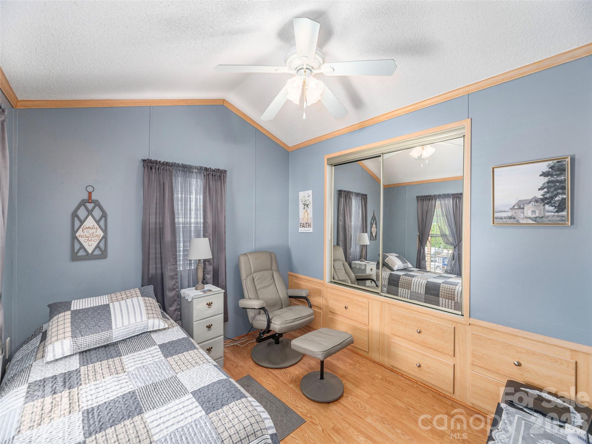 4 Levi Downs Maggie Valley NC 28751