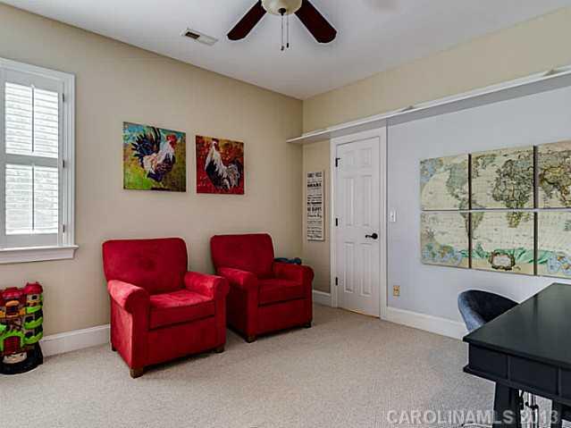 7001 Whitworth Way Charlotte NC 28270