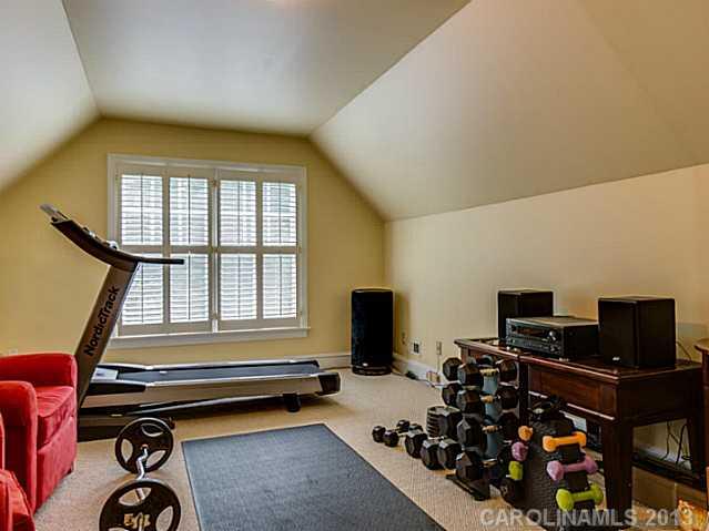 7001 Whitworth Way Charlotte NC 28270