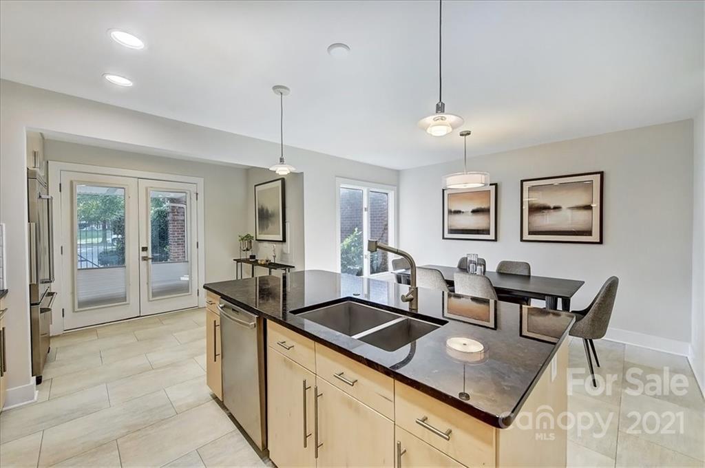 303 Settlers Lane Charlotte NC 28202