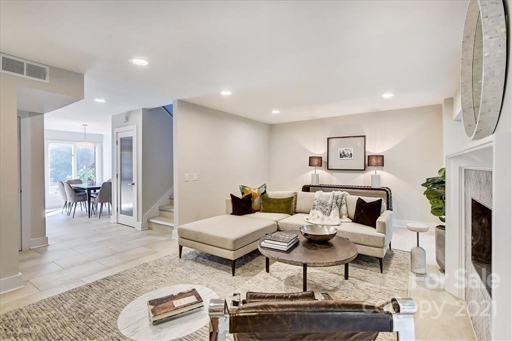 303 Settlers Lane Charlotte NC 28202