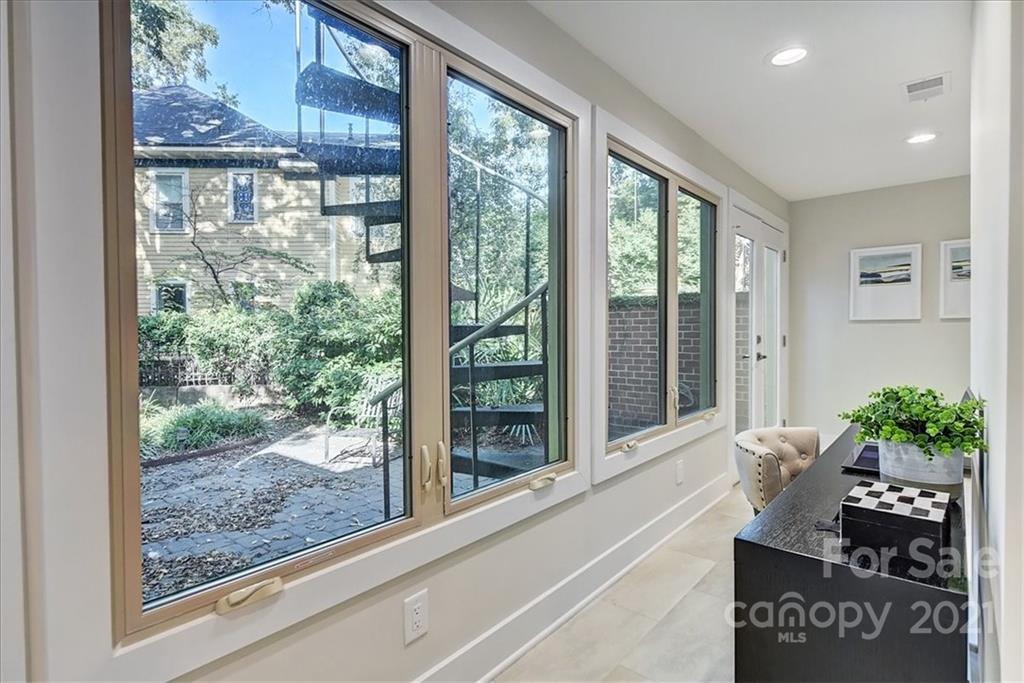 303 Settlers Lane Charlotte NC 28202