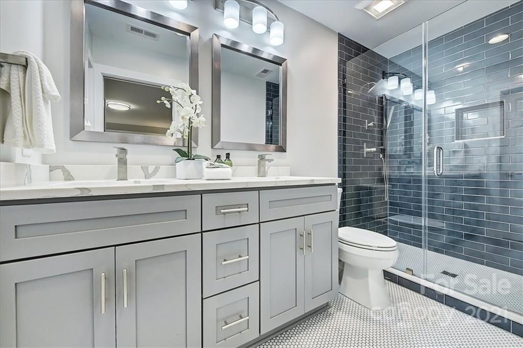 303 Settlers Lane Charlotte NC 28202
