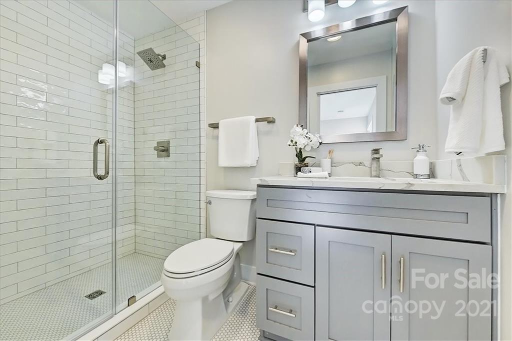 303 Settlers Lane Charlotte NC 28202